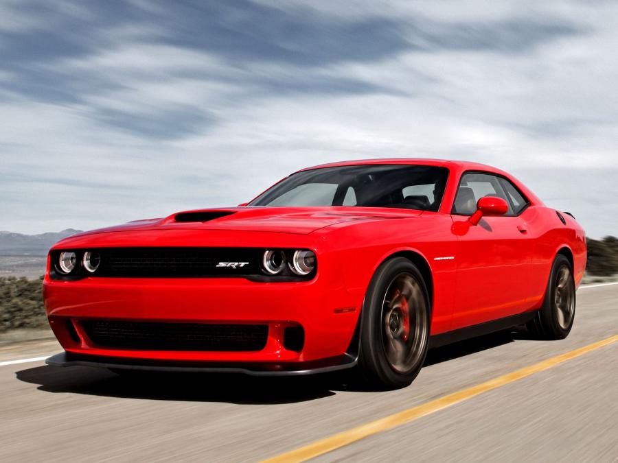  Dodge Challenger SRT Hellcat 2015 года  (фото 18 из 42)